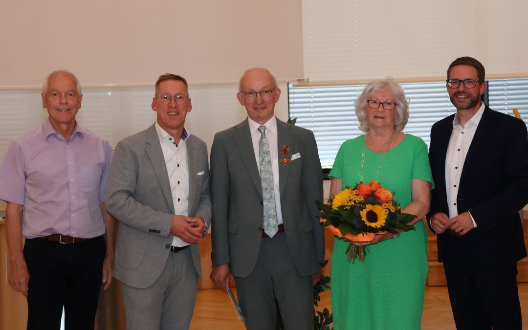 Heinz Breitenbach erhält das Bundesverdienstkreuz
